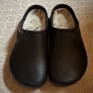 Birkenstock Super Birki Black Slip On Clogs Shoes Women's Sz 38  M=6W=7.5